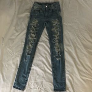 AEO Ripped Hi-Rise Jegging
